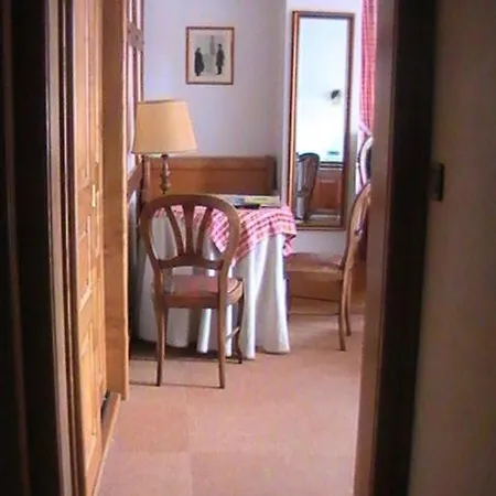 Logis Restaurant Au Boeuf Rouge 3*