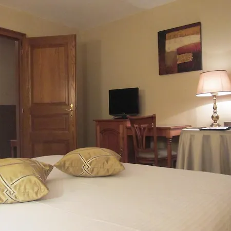 מלון Logis Restaurant Au Boeuf Rouge Niederschaeffolsheim