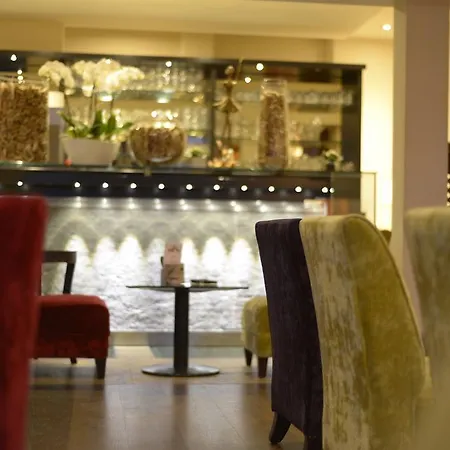 מלון Logis Restaurant Au Boeuf Rouge Niederschaeffolsheim