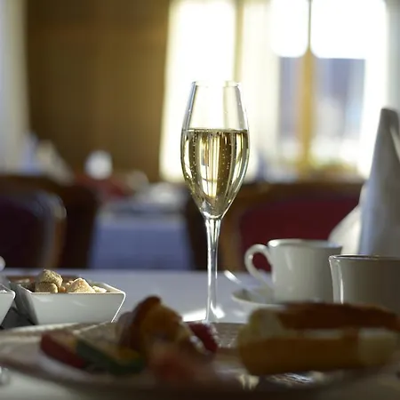 Logis Restaurant Au Boeuf Rouge Niederschaeffolsheim