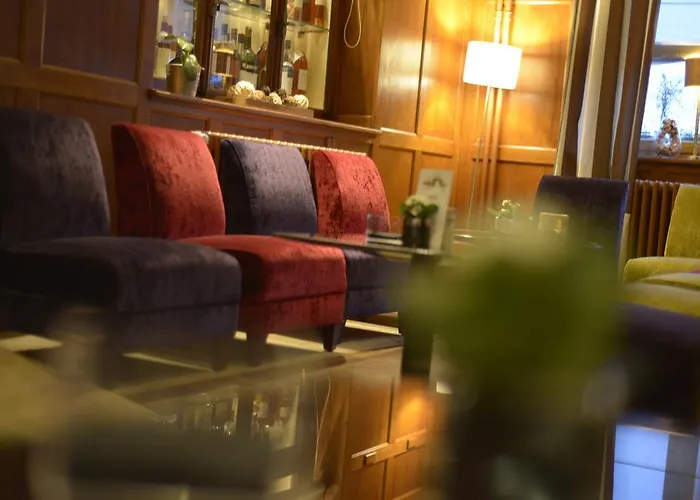 Hotel Logis Restaurant Au Boeuf Rouge