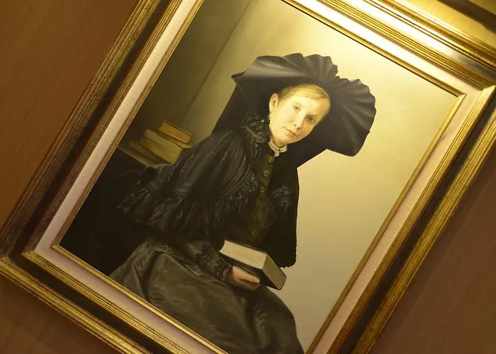 Hotel Logis Restaurant Au Boeuf Rouge 3*