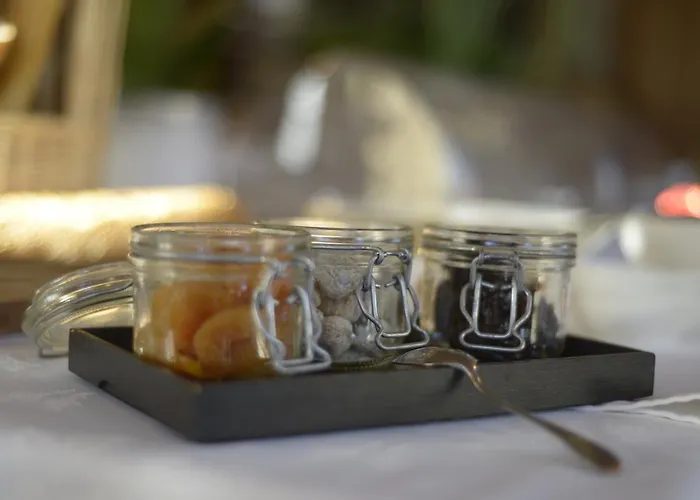 Hotel Logis Restaurant Au Boeuf Rouge