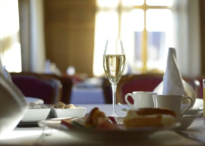 Hotel Logis Restaurant Au Boeuf Rouge