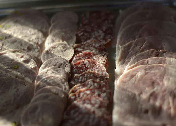 Hotel Logis Restaurant Au Boeuf Rouge